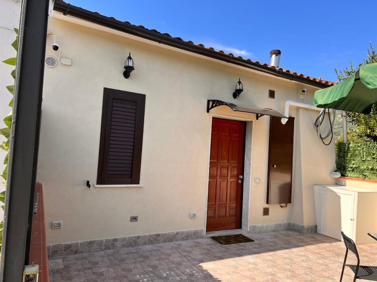 L'angolo Degli Etruschi Bed & Breakfast Salerno